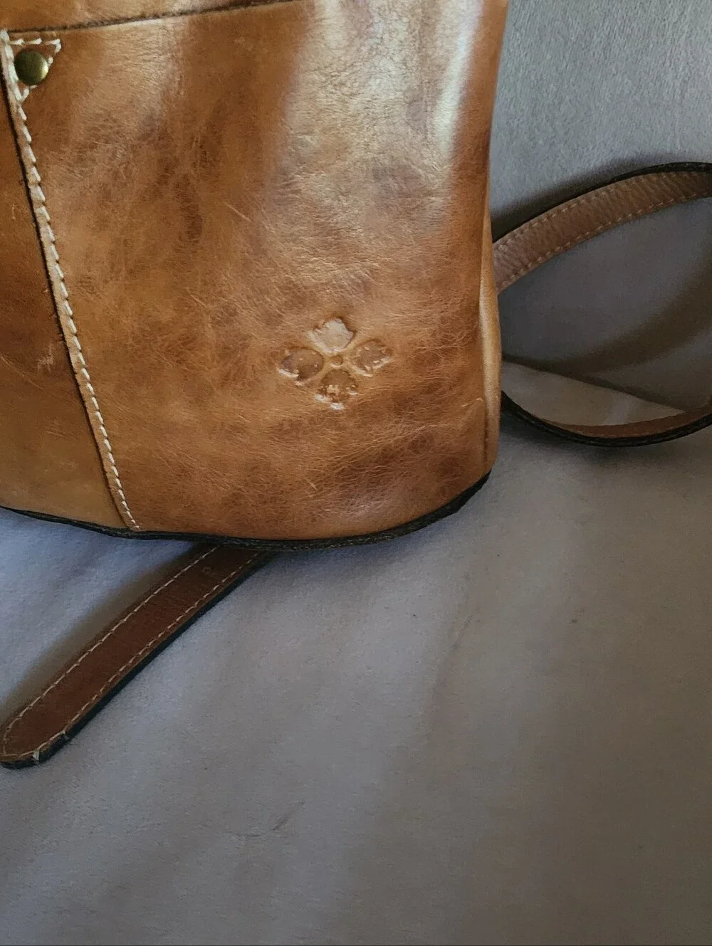 PATRICIA NASH VASTO BACKPACK / LEATHER / TAN / EUC